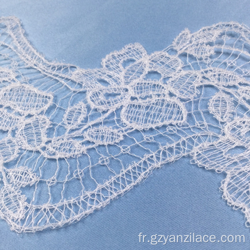 Bordure en dentelle au crochet blanche pour robe